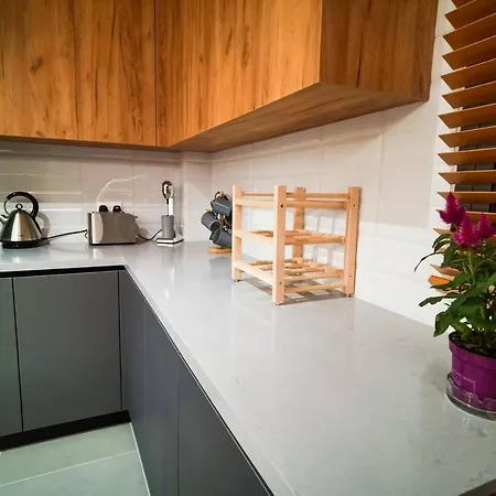 Brand New 2-Bed Apartment In Agios Athanasios Apartmán Lemesos