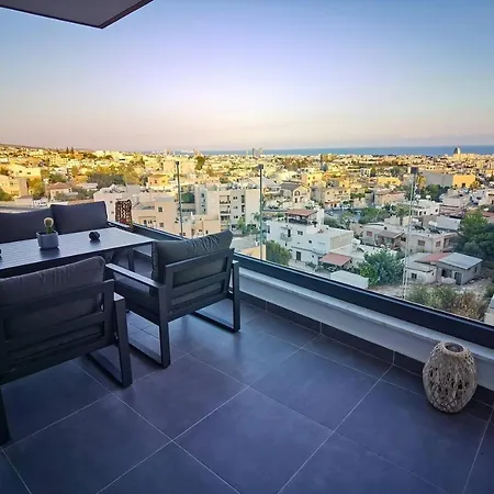 Apartmán Brand New 2-Bed Apartment In Agios Athanasios *
