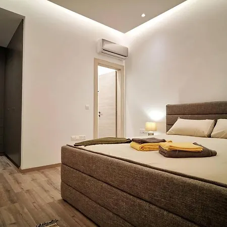 Brand New 2-Bed Apartment In Agios Athanasios *